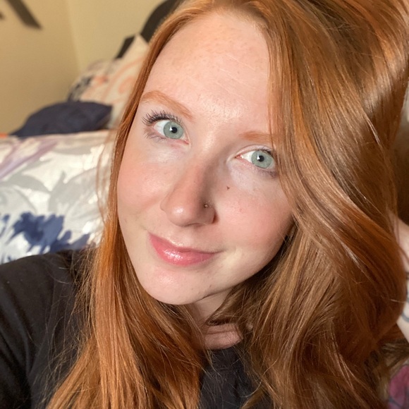 Meet your Posher, Brittany - Picture 1 of 1